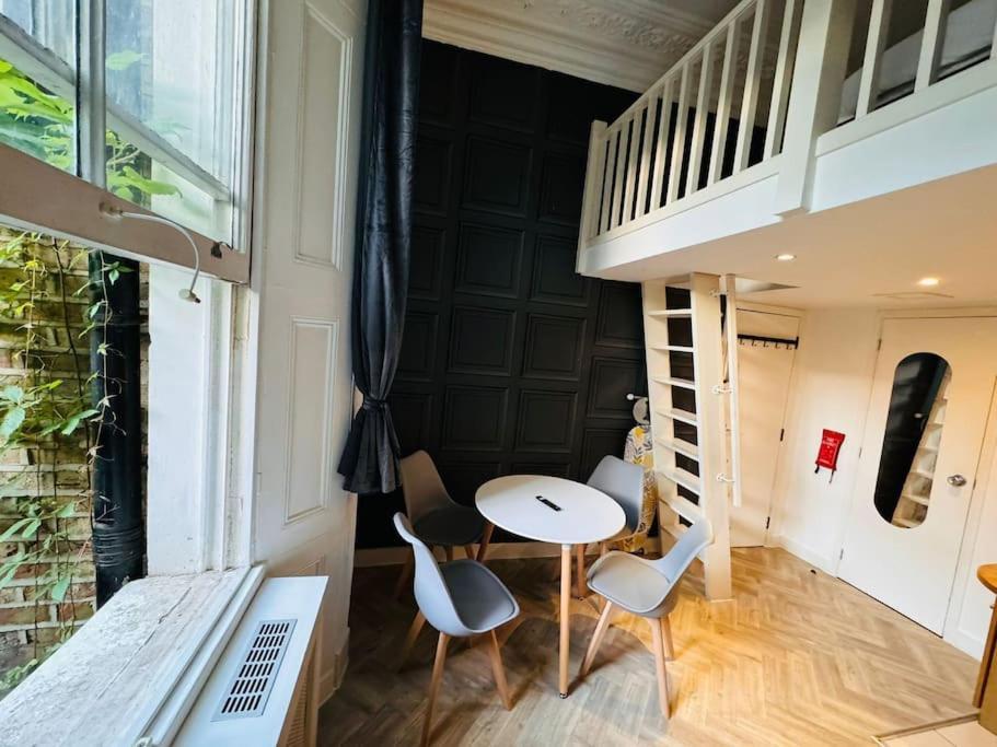Trio'S Haven In Portebello Road Лондон Екстериор снимка