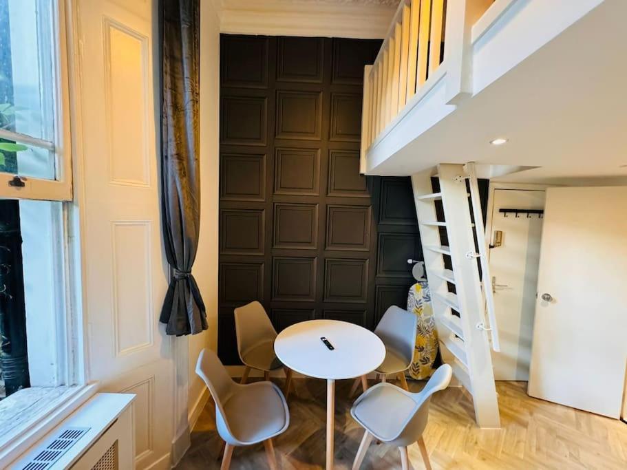 Trio'S Haven In Portebello Road Лондон Екстериор снимка